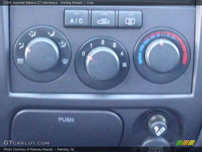 Sterling Metallic / Gray 2005 Hyundai Elantra GT Hatchback