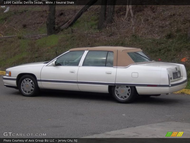 White / Neutral Shale 1996 Cadillac DeVille Sedan