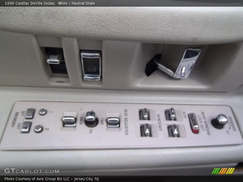 Controls of 1996 DeVille Sedan