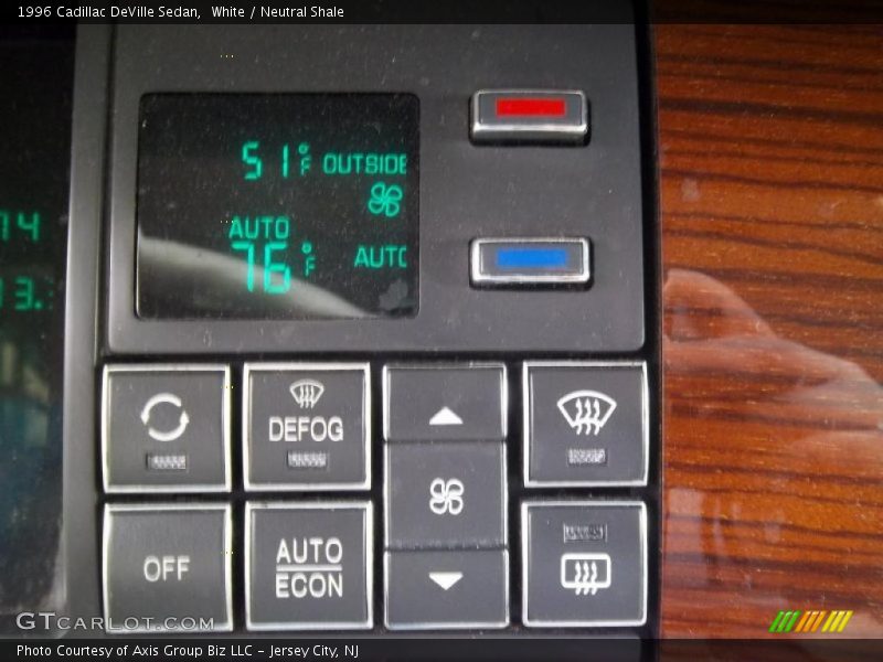 Controls of 1996 DeVille Sedan