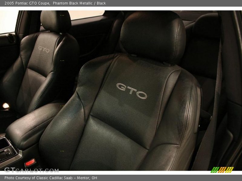 Phantom Black Metallic / Black 2005 Pontiac GTO Coupe