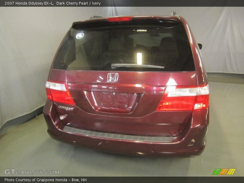 Dark Cherry Pearl / Ivory 2007 Honda Odyssey EX-L