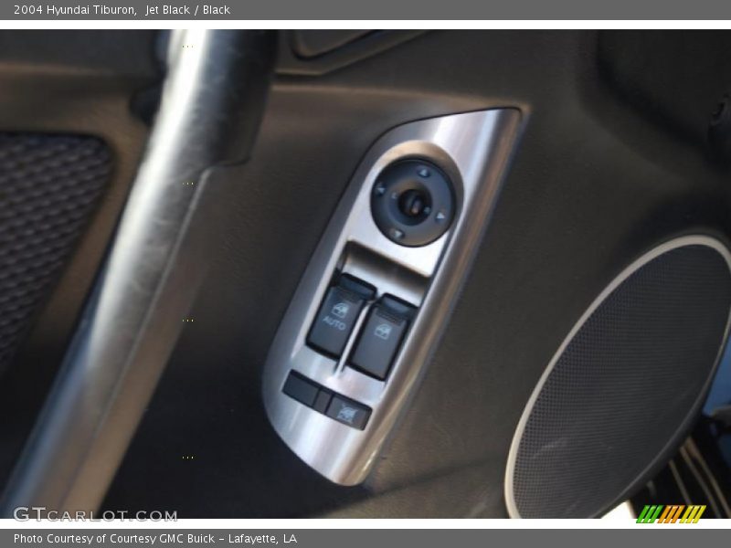 Jet Black / Black 2004 Hyundai Tiburon