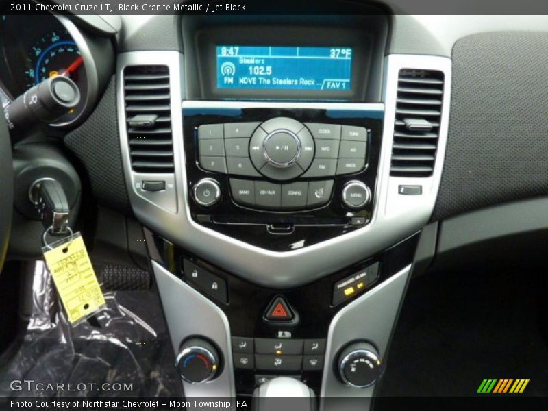 Black Granite Metallic / Jet Black 2011 Chevrolet Cruze LT