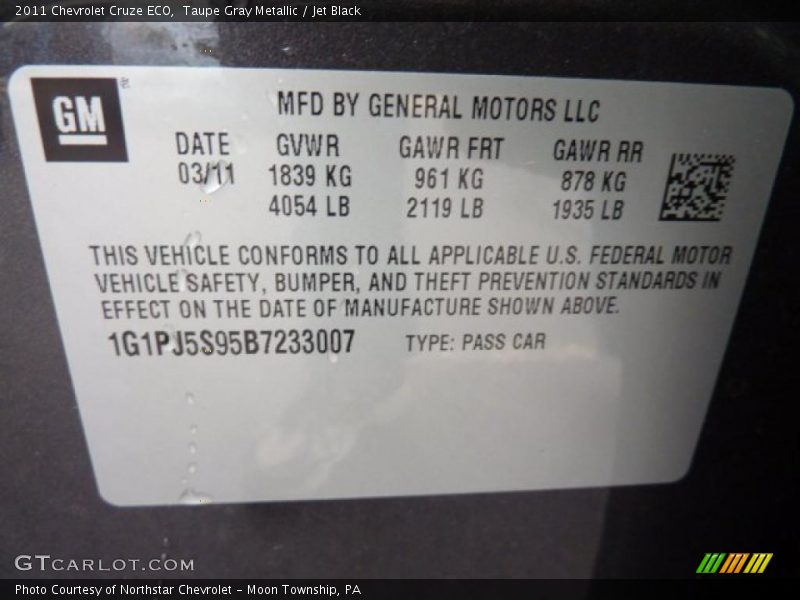 Taupe Gray Metallic / Jet Black 2011 Chevrolet Cruze ECO