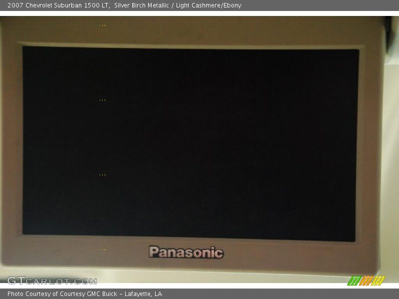 Silver Birch Metallic / Light Cashmere/Ebony 2007 Chevrolet Suburban 1500 LT