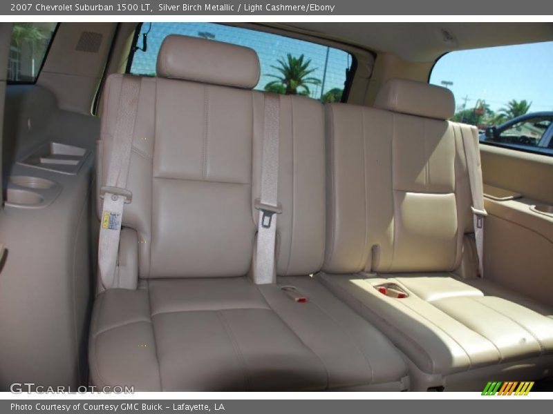 Silver Birch Metallic / Light Cashmere/Ebony 2007 Chevrolet Suburban 1500 LT