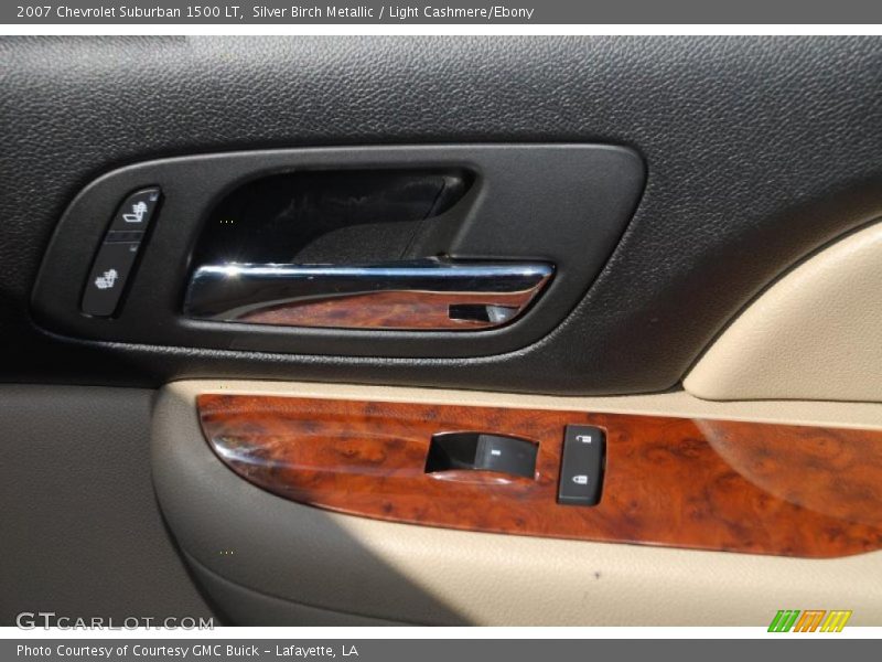 Silver Birch Metallic / Light Cashmere/Ebony 2007 Chevrolet Suburban 1500 LT