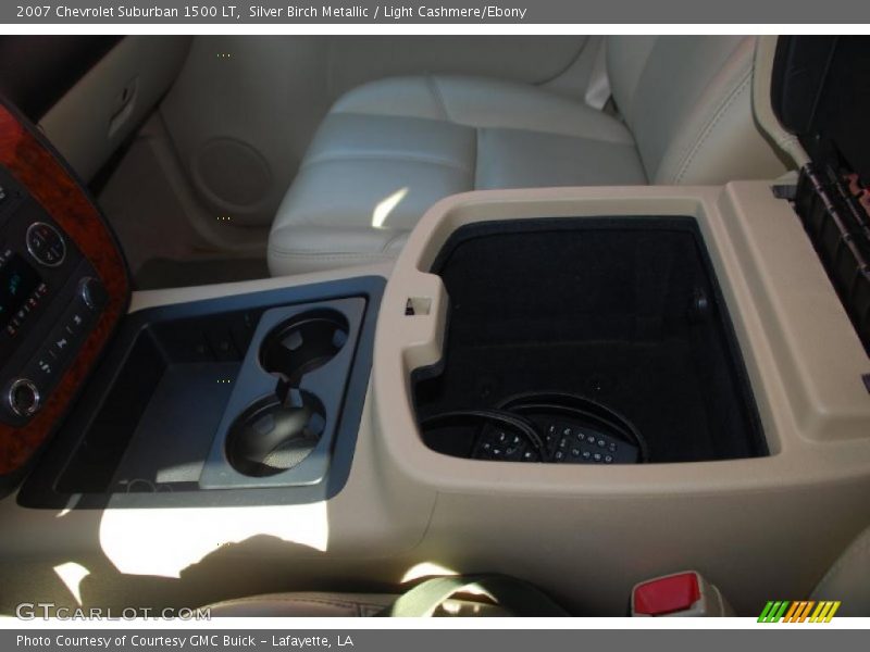 Silver Birch Metallic / Light Cashmere/Ebony 2007 Chevrolet Suburban 1500 LT