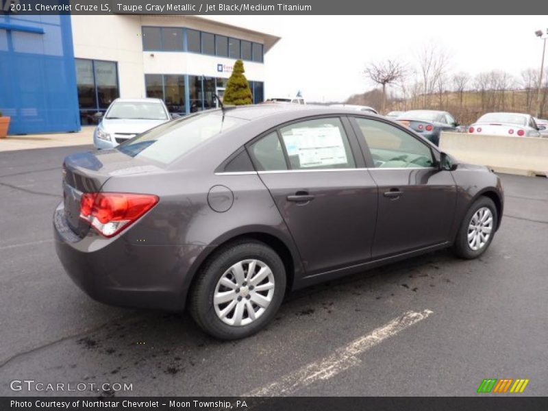 Taupe Gray Metallic / Jet Black/Medium Titanium 2011 Chevrolet Cruze LS