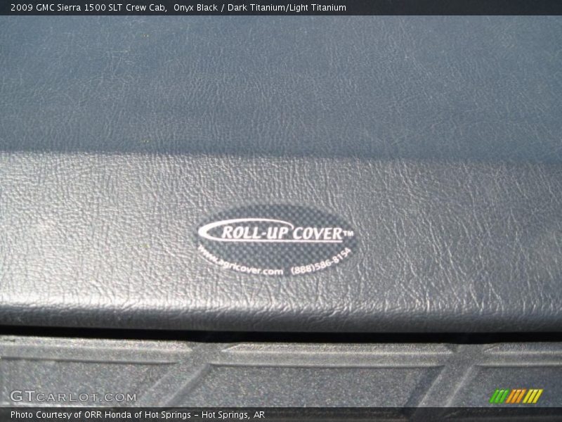 Onyx Black / Dark Titanium/Light Titanium 2009 GMC Sierra 1500 SLT Crew Cab