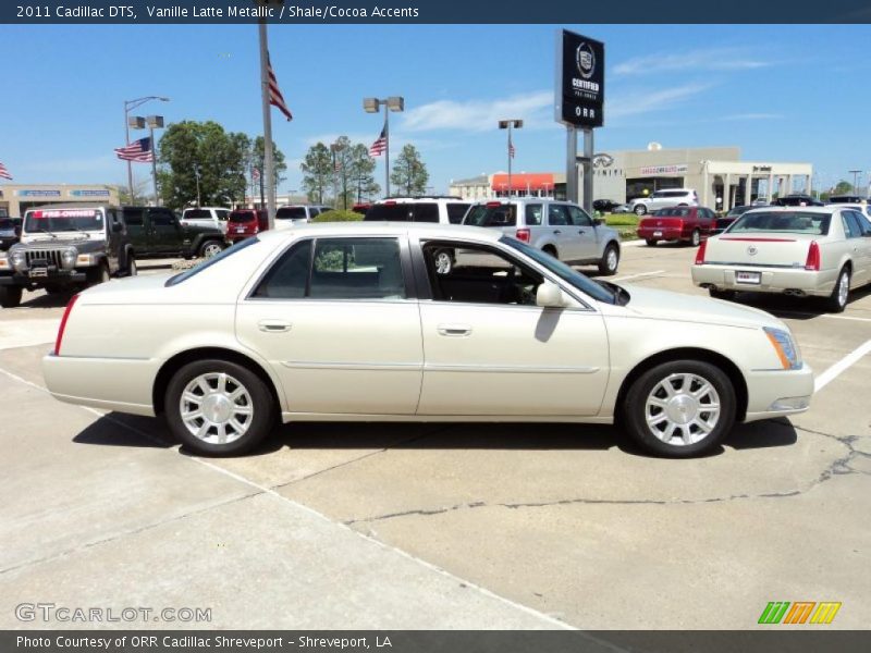 Vanille Latte Metallic / Shale/Cocoa Accents 2011 Cadillac DTS