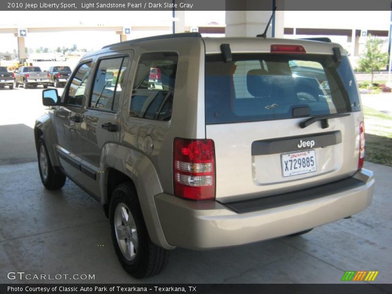 Light Sandstone Pearl / Dark Slate Gray 2010 Jeep Liberty Sport