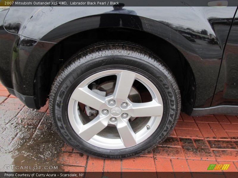 Labrador Black Pearl / Black 2007 Mitsubishi Outlander XLS 4WD