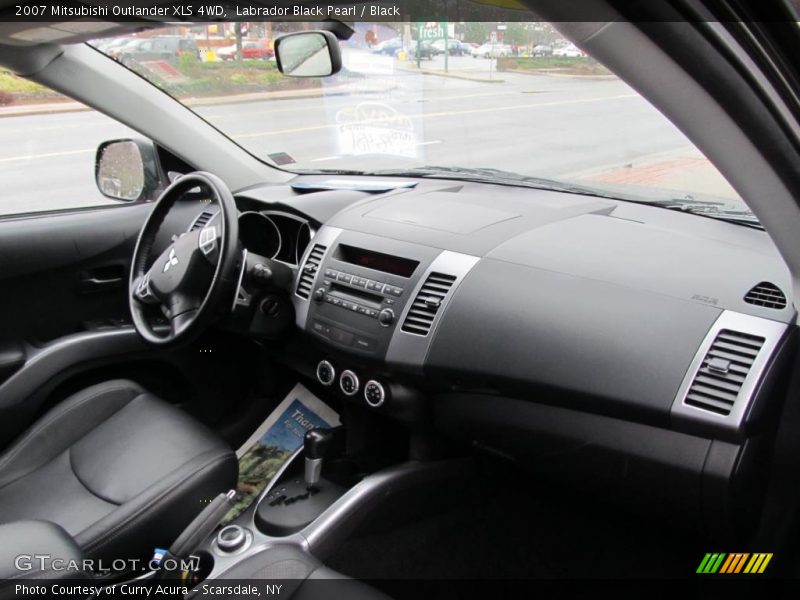 Labrador Black Pearl / Black 2007 Mitsubishi Outlander XLS 4WD