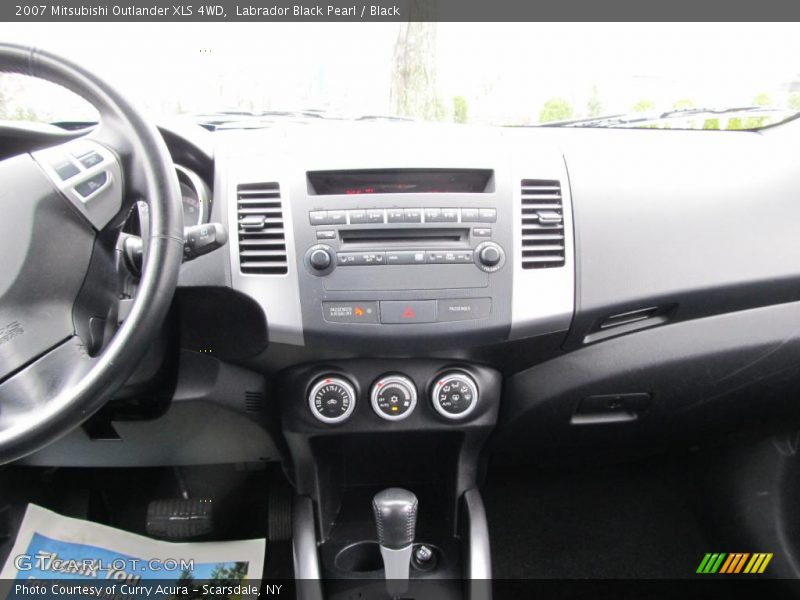 Labrador Black Pearl / Black 2007 Mitsubishi Outlander XLS 4WD
