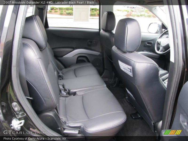 Labrador Black Pearl / Black 2007 Mitsubishi Outlander XLS 4WD