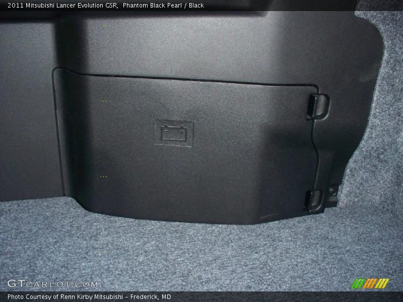 Phantom Black Pearl / Black 2011 Mitsubishi Lancer Evolution GSR