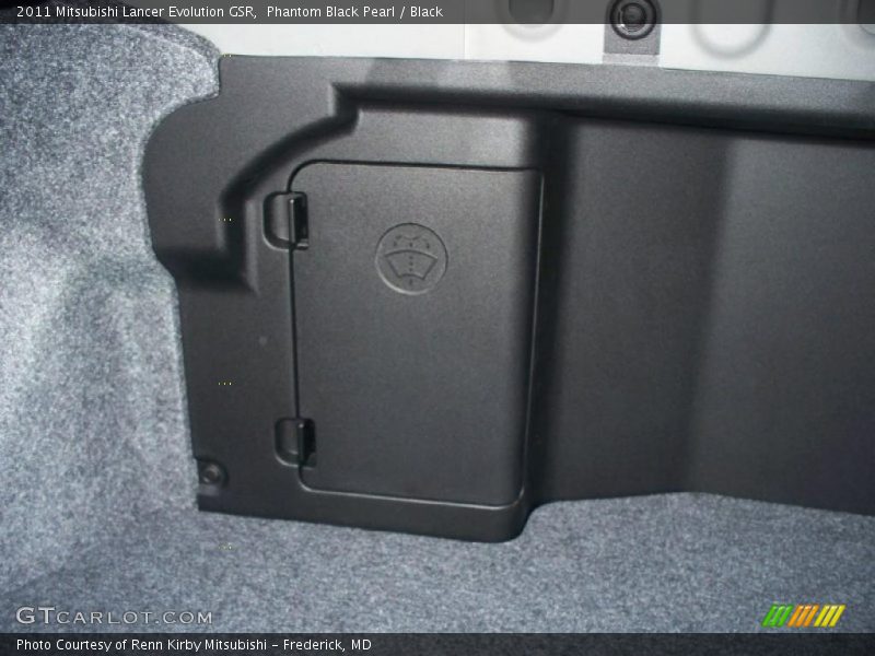 Phantom Black Pearl / Black 2011 Mitsubishi Lancer Evolution GSR