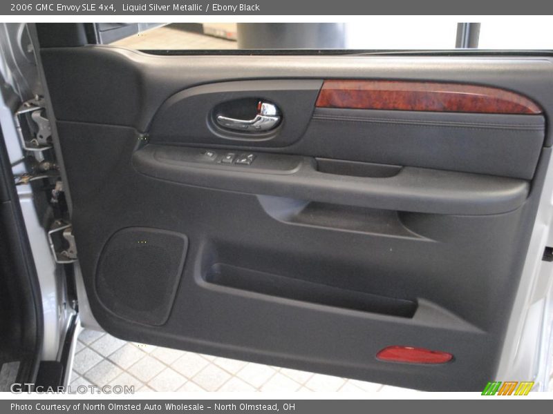 Liquid Silver Metallic / Ebony Black 2006 GMC Envoy SLE 4x4