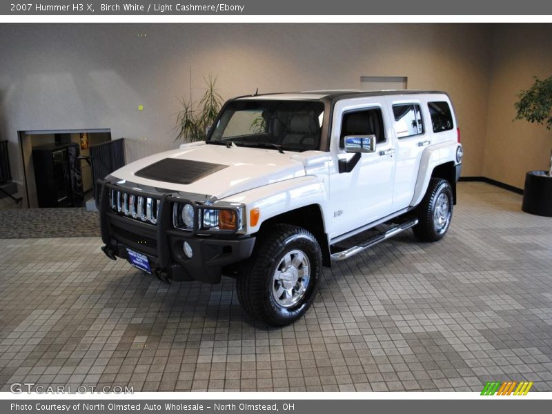 Birch White / Light Cashmere/Ebony 2007 Hummer H3 X