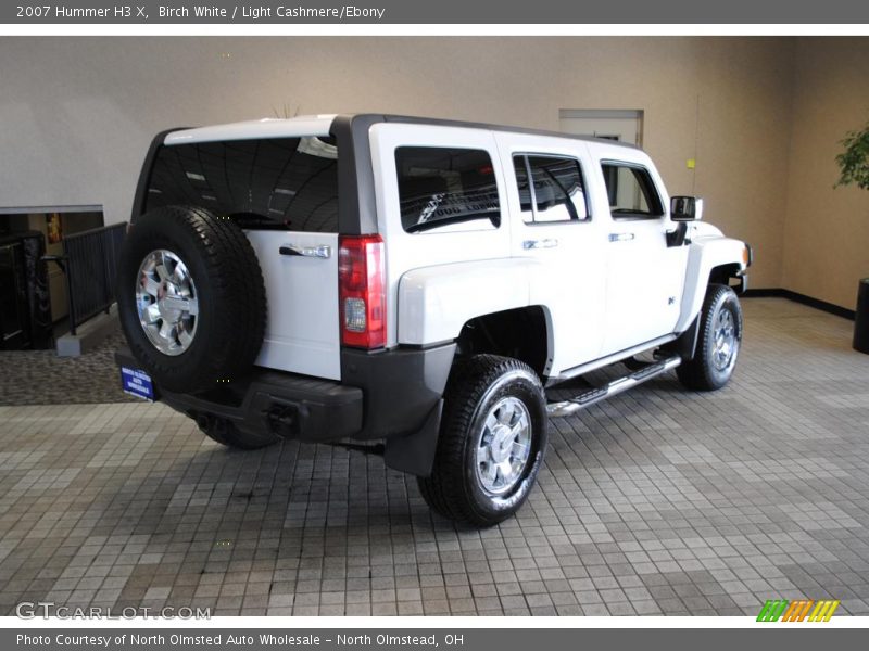 Birch White / Light Cashmere/Ebony 2007 Hummer H3 X