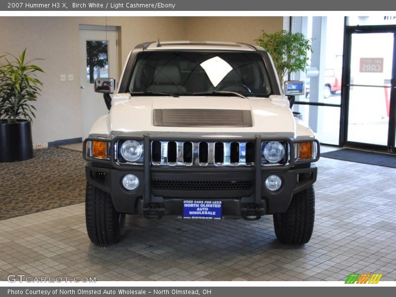 Birch White / Light Cashmere/Ebony 2007 Hummer H3 X