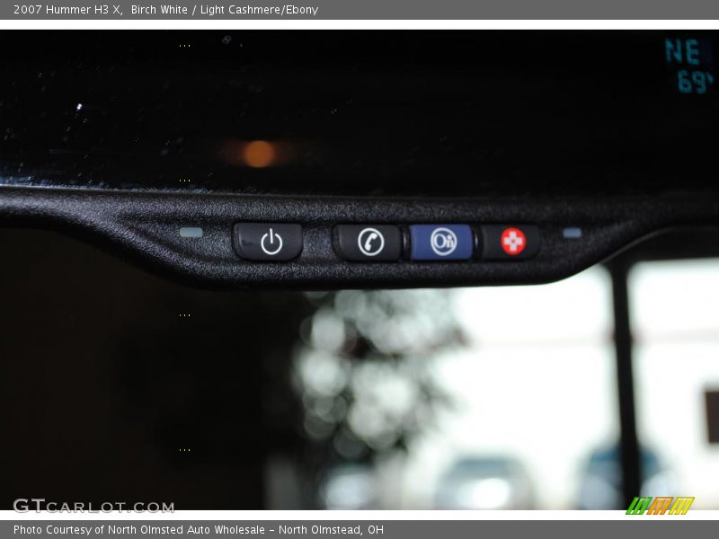 Birch White / Light Cashmere/Ebony 2007 Hummer H3 X