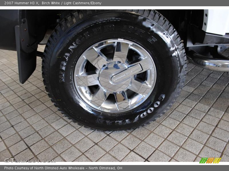 Birch White / Light Cashmere/Ebony 2007 Hummer H3 X