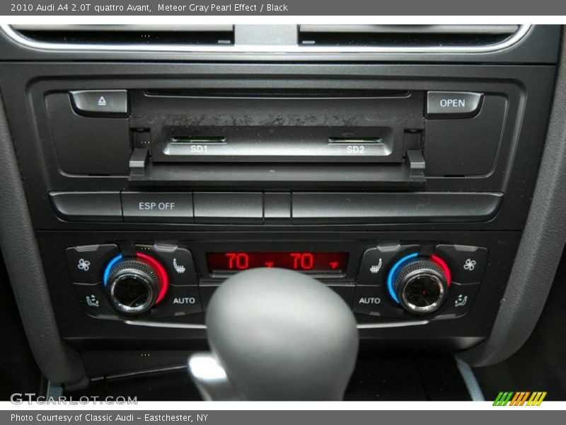 Controls of 2010 A4 2.0T quattro Avant