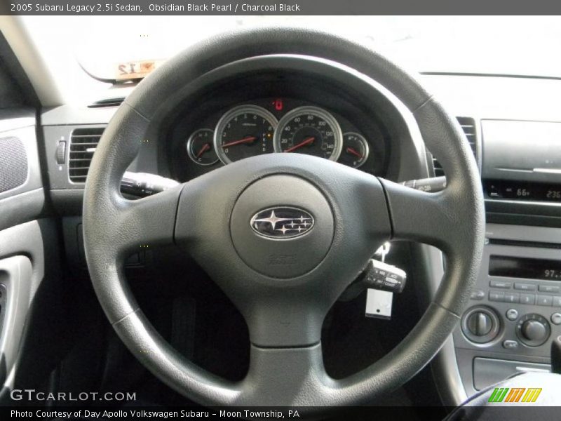 Obsidian Black Pearl / Charcoal Black 2005 Subaru Legacy 2.5i Sedan