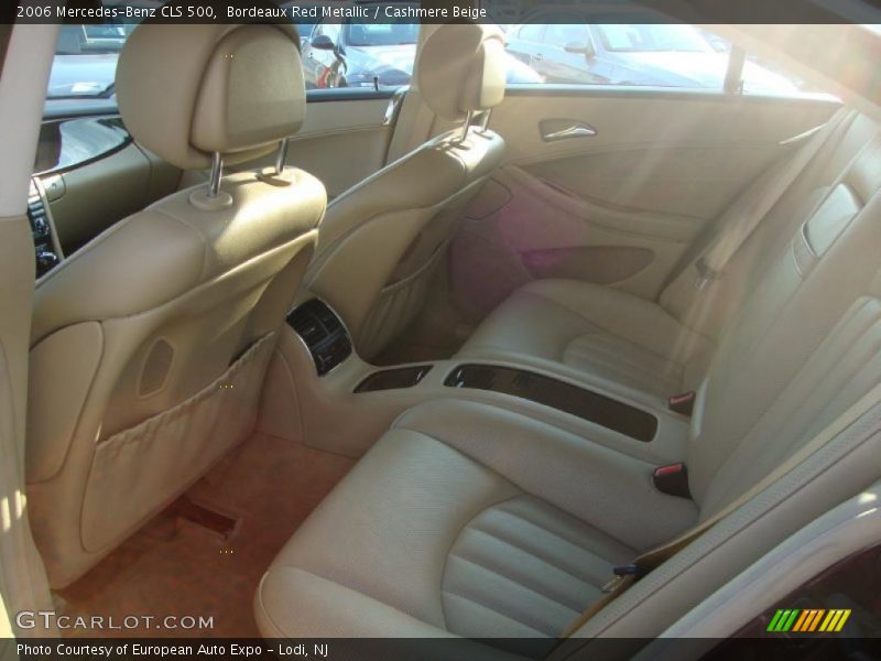Bordeaux Red Metallic / Cashmere Beige 2006 Mercedes-Benz CLS 500