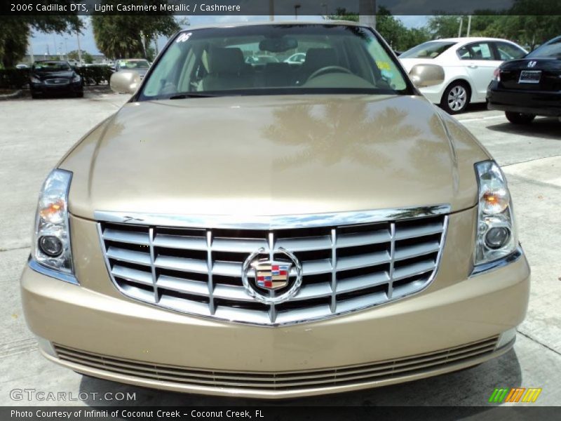 Light Cashmere Metallic / Cashmere 2006 Cadillac DTS