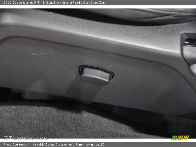 Brilliant Black Crystal Pearl / Dark Slate Gray 2010 Dodge Journey R/T