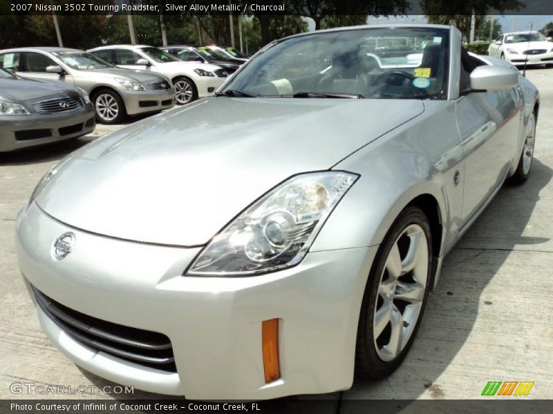 Front 3/4 View of 2007 350Z Touring Roadster