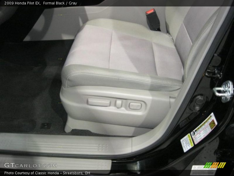 Formal Black / Gray 2009 Honda Pilot EX