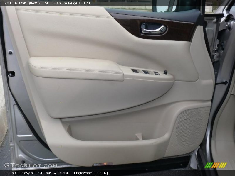 Door Panel of 2011 Quest 3.5 SL