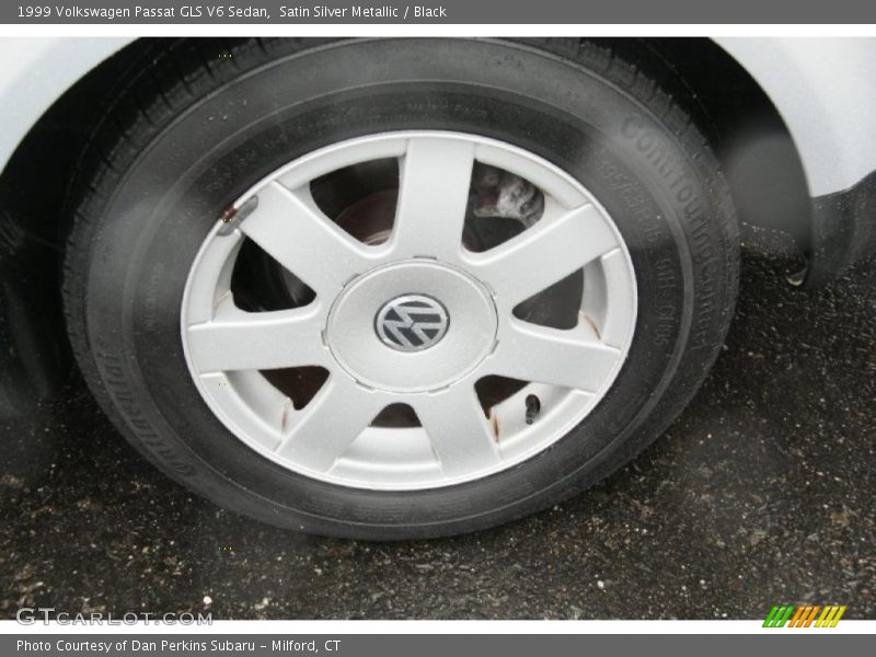 Satin Silver Metallic / Black 1999 Volkswagen Passat GLS V6 Sedan