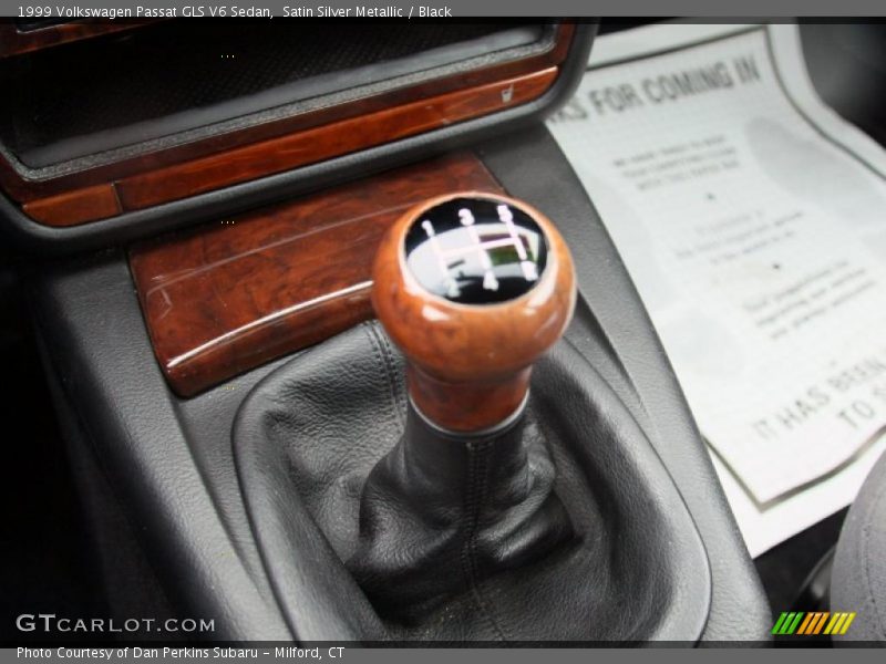 Satin Silver Metallic / Black 1999 Volkswagen Passat GLS V6 Sedan