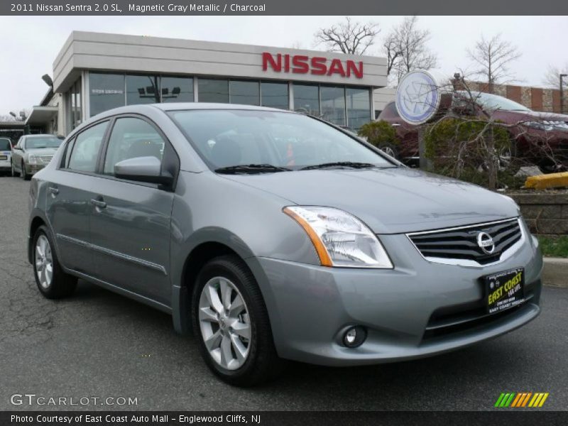 Magnetic Gray Metallic / Charcoal 2011 Nissan Sentra 2.0 SL