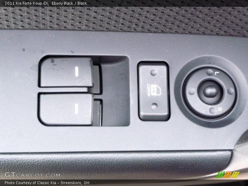 Ebony Black / Black 2011 Kia Forte Koup EX