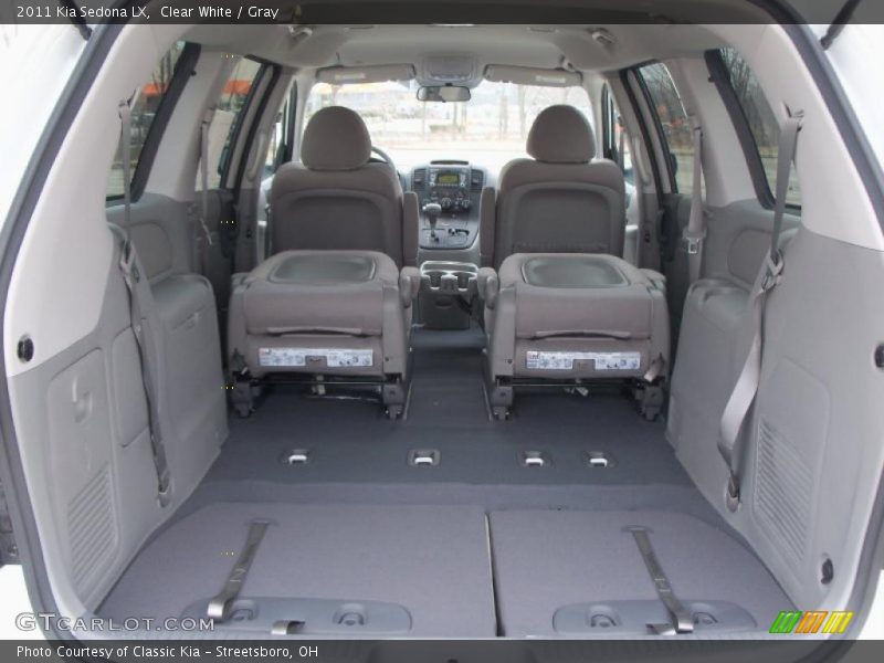 Clear White / Gray 2011 Kia Sedona LX