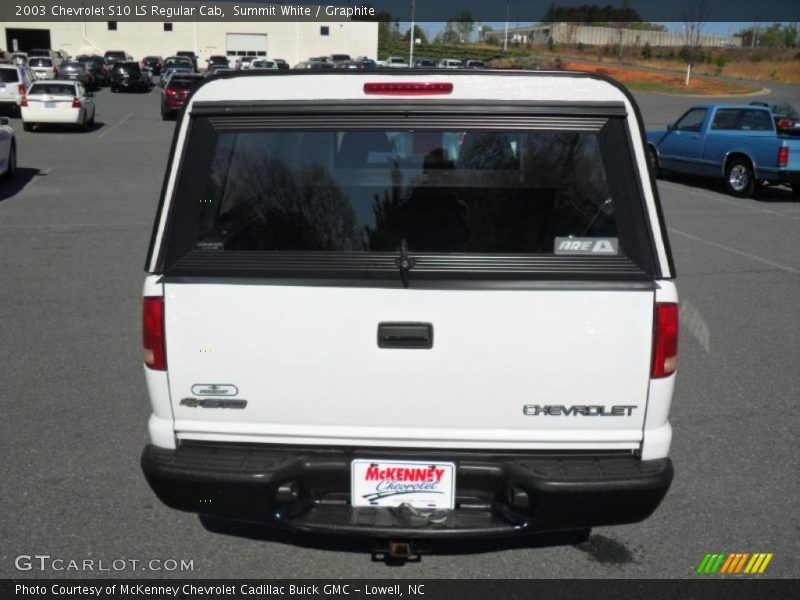 Summit White / Graphite 2003 Chevrolet S10 LS Regular Cab