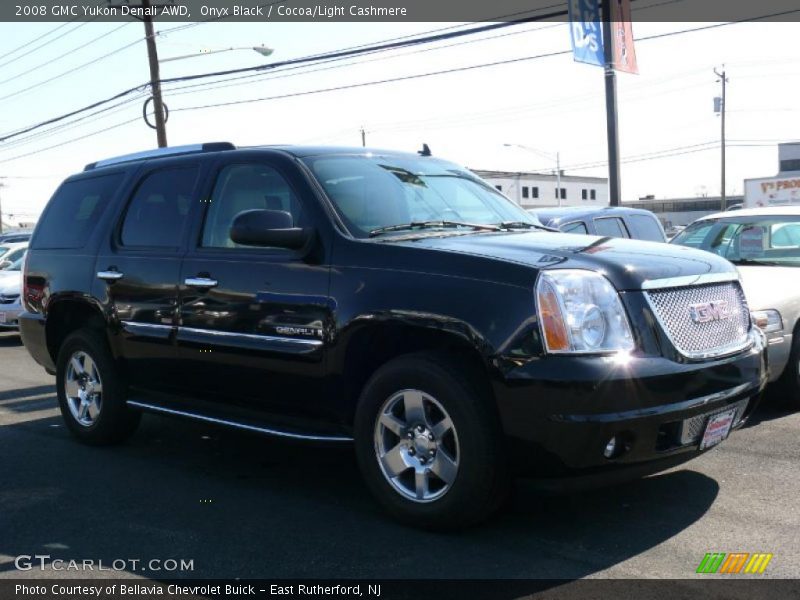 Onyx Black / Cocoa/Light Cashmere 2008 GMC Yukon Denali AWD