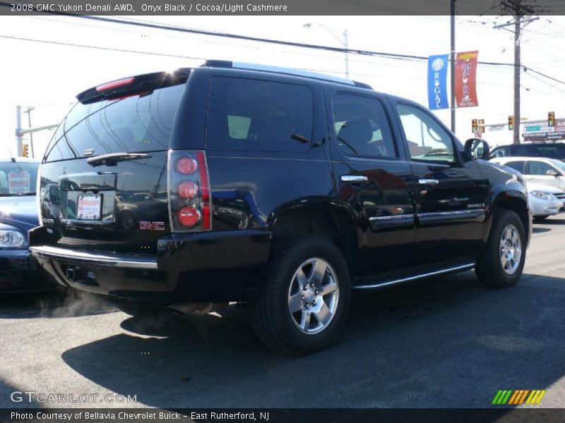 Onyx Black / Cocoa/Light Cashmere 2008 GMC Yukon Denali AWD