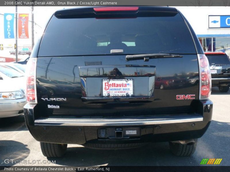 Onyx Black / Cocoa/Light Cashmere 2008 GMC Yukon Denali AWD