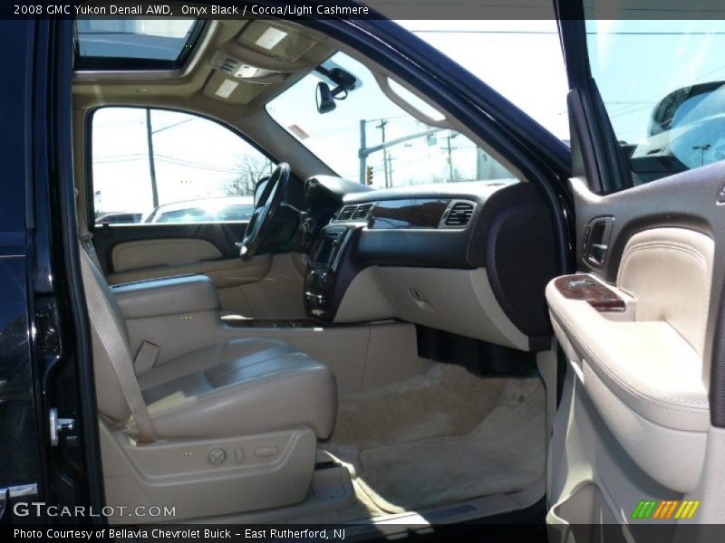 Onyx Black / Cocoa/Light Cashmere 2008 GMC Yukon Denali AWD