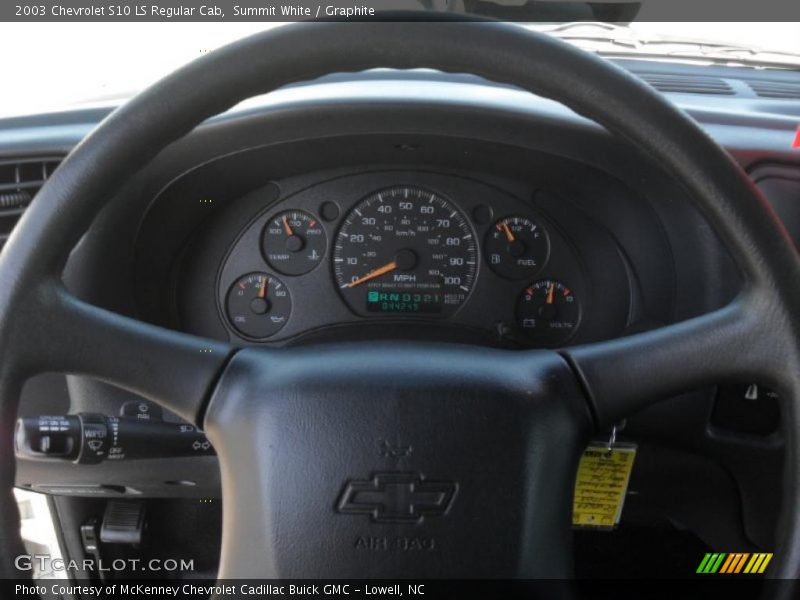 Summit White / Graphite 2003 Chevrolet S10 LS Regular Cab
