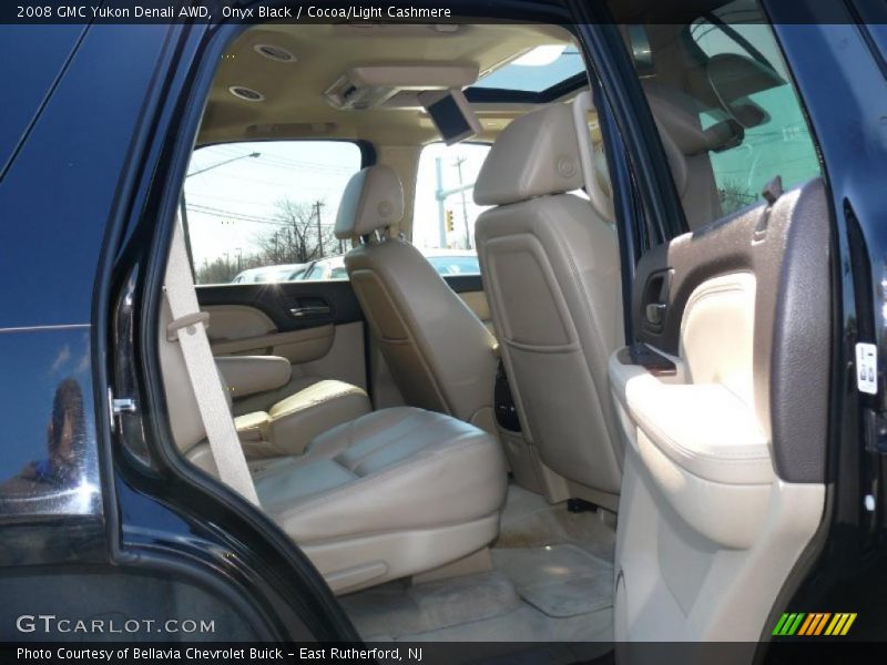 Onyx Black / Cocoa/Light Cashmere 2008 GMC Yukon Denali AWD