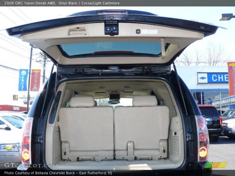 Onyx Black / Cocoa/Light Cashmere 2008 GMC Yukon Denali AWD